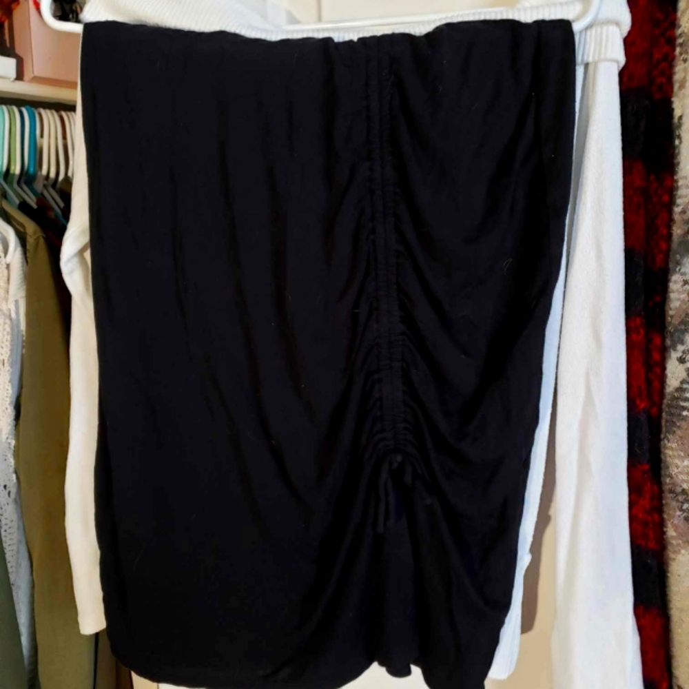 Black skirt